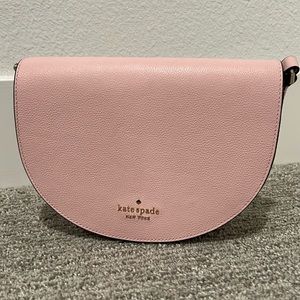 Kate Spade Crescent Crossbody in Chalk Pink